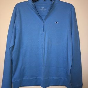 Vineyard Vines blue pullover
